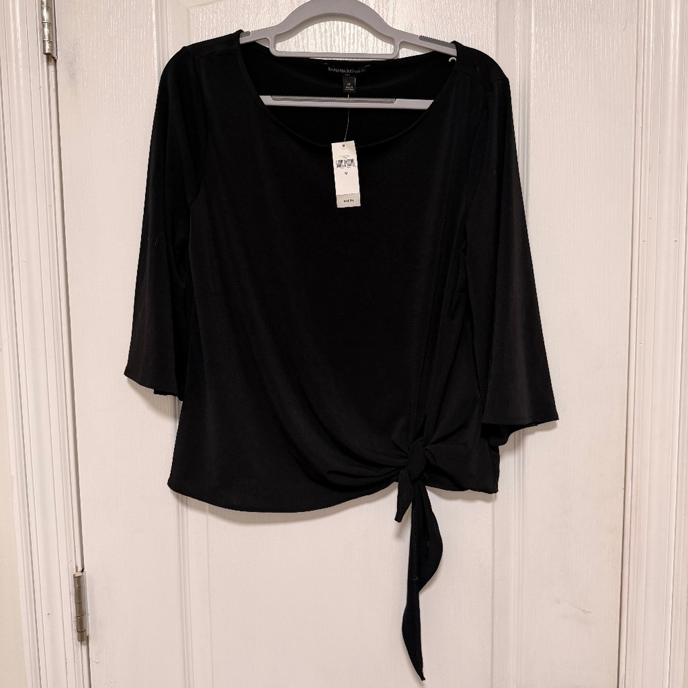 NWT Scoop Neck 3/4 Sleeve